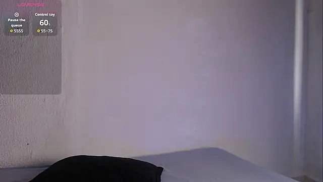 Snapshot of chloe_bitelly_ chatting on 18, 2, 2026 chloe bitelly online show from 18, 2, 2026