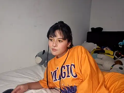 Yumicoco  online show from 3, 2, 2026