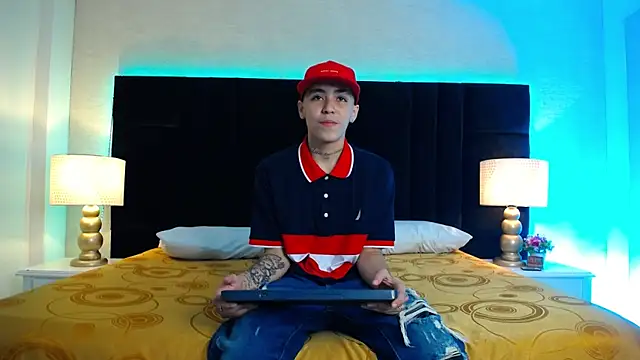 Raven Cox online show from 11, 1, 2026