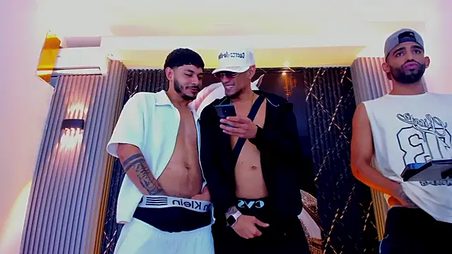 The Gods In Diamonds online show from 10, 2, 2026