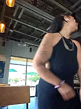 tastesosweet online show from 8, 4, 2026