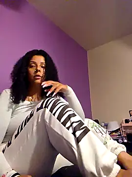 tastesosweet online show from 11, 4, 2026