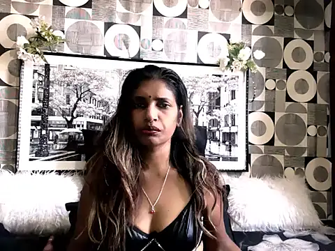 indianhoney69 online show from 11, 2, 2026