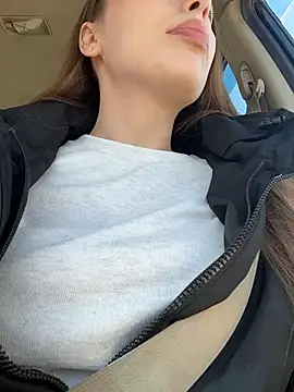 LeiaMood online show from 8, 4, 2026