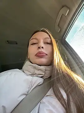 Snapshot of LeiaMood chatting on 5, 2, 2026 LeiaMood online show from 5, 2, 2026