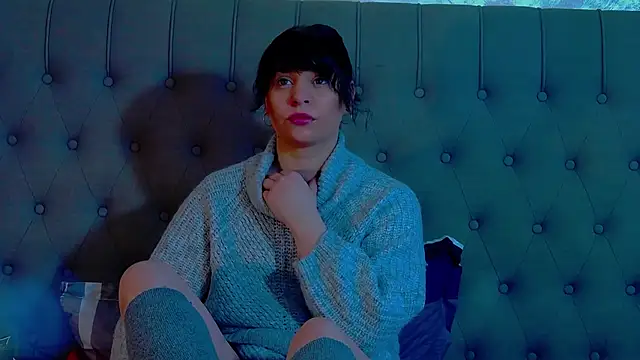 Snapshot of MaddyAllure chatting on 7, 2, 2026 MaddyAllure online show from 7, 2, 2026