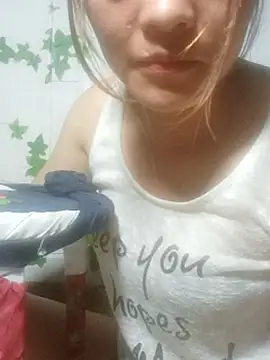 jjennyyy online show from 20, 5, 2026