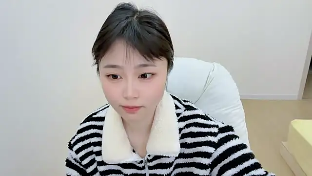 Onefiona online show from 15, 4, 2026