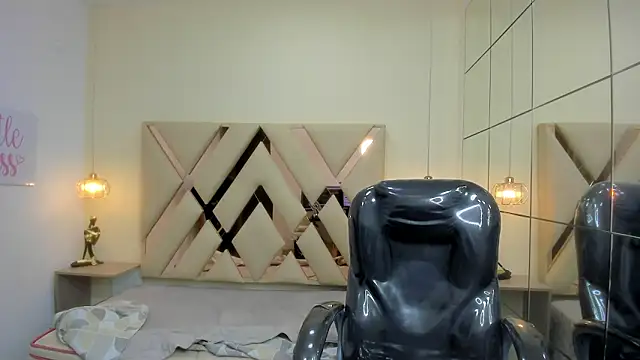 Anyelo Twink online show from 10, 3, 2026