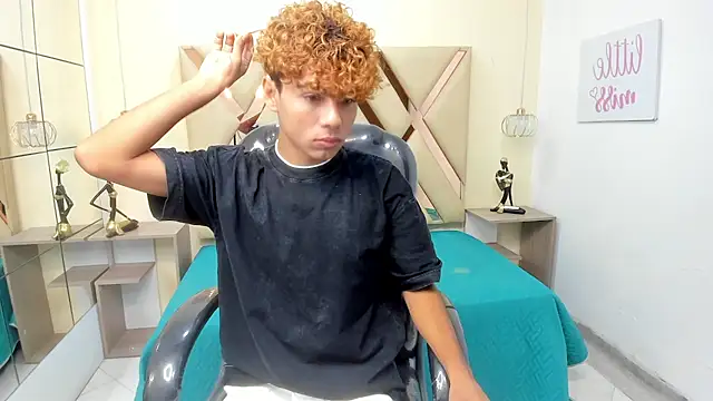 Anyelo Twink online show from 18, 1, 2026