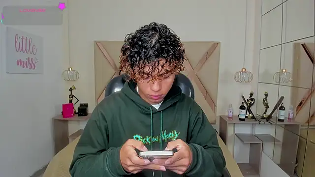 Snapshot of Anyelo_Twink chatting on 27, 6, 2026 Anyelo Twink online show from 27, 6, 2026