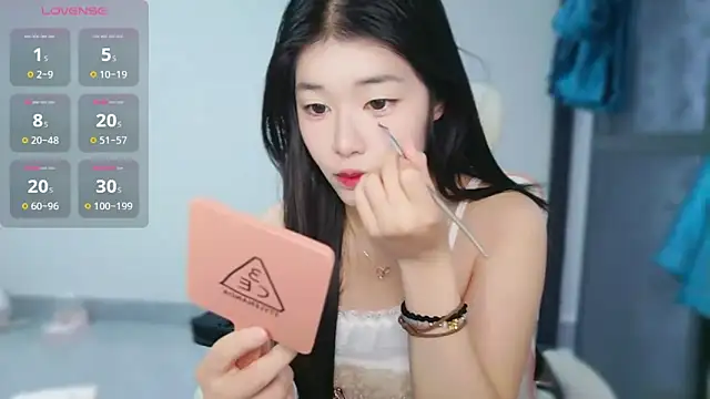 Snapshot of -XiaoYu-777 chatting on 18, 2, 2026 -XiaoYu-777 online show from 18, 2, 2026