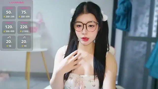 Snapshot of -XiaoYu-777 chatting on 25, 2, 2026 -XiaoYu-777 online show from 25, 2, 2026