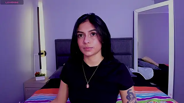 lilith petit  online show from 2, 3, 2026