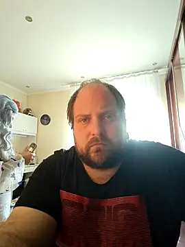 MochiNy4n online show from 18, 4, 2026