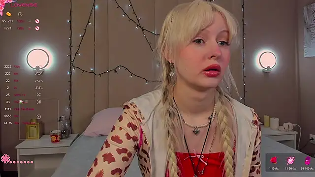 AdeleSilvy online show from 25, 3, 2026