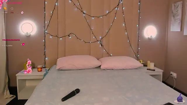 AdeleSilvy online show from 11, 4, 2026