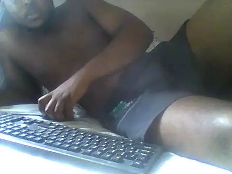 Snapshot of handsomeguy02 chatting on 1, 4, 2026 handsomeguy02 online show from 1, 4, 2026