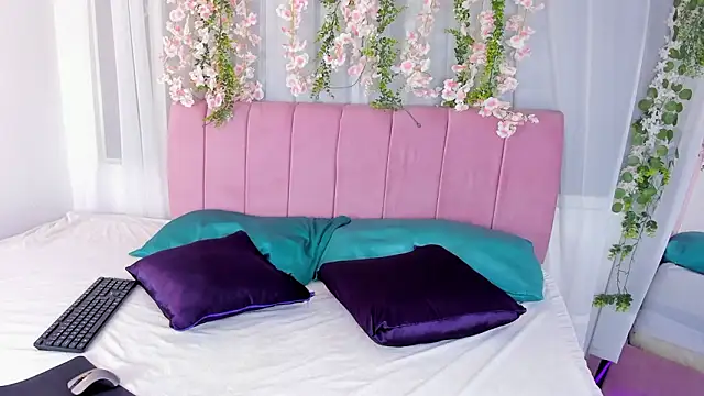 nicky bonny18 online show from 12, 2, 2026