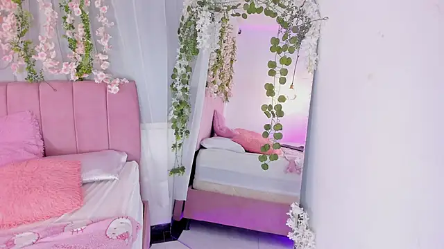 nicky bonny18 online show from 5, 2, 2026