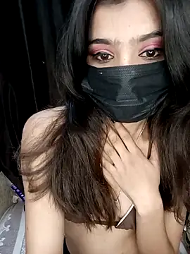 hotyjiyaaaa online show from 26, 3, 2026