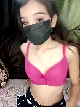hotyjiyaaaa online show from 13, 3, 2026