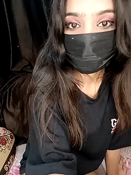 hotyjiyaaaa online show from 27, 3, 2026