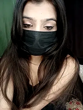 hotyjiyaaaa online show from 16, 2, 2026