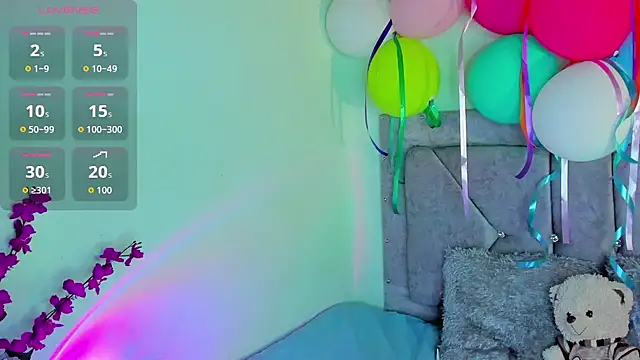 Britanny77 online show from 4, 4, 2026