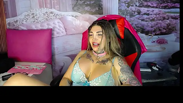 Layla-Wattson online show from 15, 2, 2026
