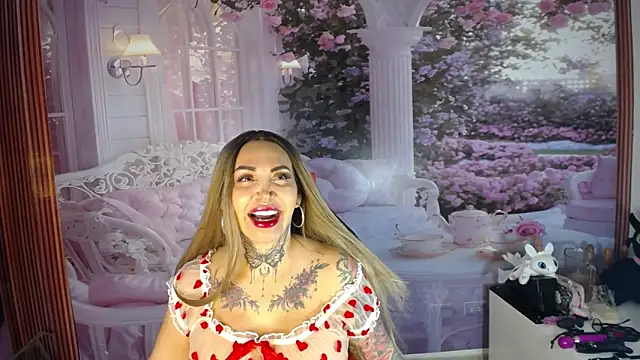 Layla-Wattson online show from 7, 2, 2026