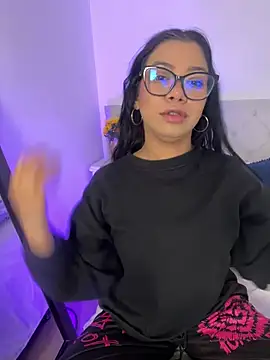 Little Lexyy online show from 28, 5, 2026