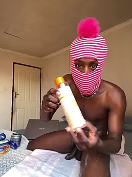 Snapshot of HotTwink_ZAR chatting on 20, 2, 2026 HotTwink ZAR online show from 20, 2, 2026