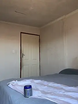 Snapshot of HotTwink_ZAR chatting on 7, 2, 2026 HotTwink ZAR online show from 7, 2, 2026