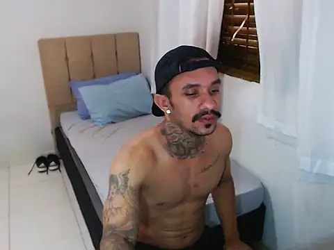 Snapshot of lipegonzalezz chatting on 11, 2, 2026 lipegonzalezz online show from 11, 2, 2026