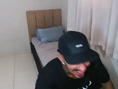 Snapshot of lipegonzalezz chatting on 12, 2, 2026 lipegonzalezz online show from 12, 2, 2026