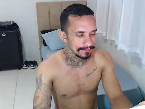 Snapshot of lipegonzalezz chatting on 4, 2, 2026 lipegonzalezz online show from 4, 2, 2026