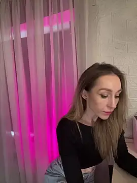 AnesaKis online show from 4, 3, 2026