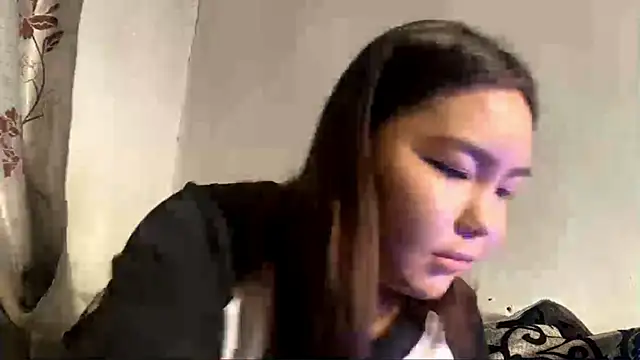 MollyAsian online show from 15, 1, 2026