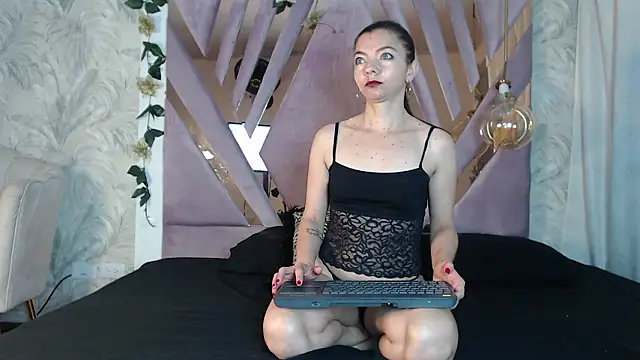 MarilinSweet1 online show from 14, 1, 2026