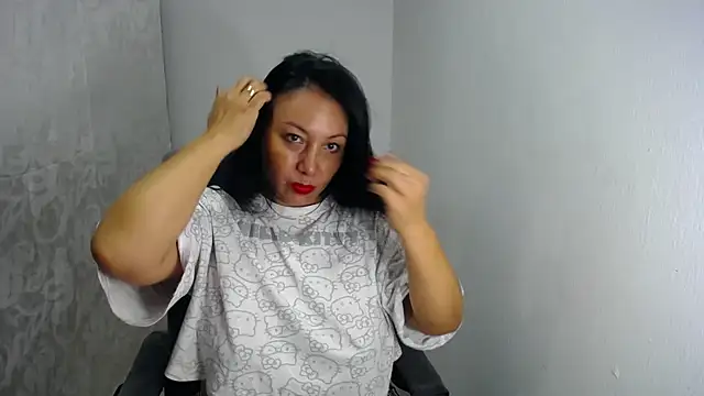 soyElena46 online show from 19, 5, 2026