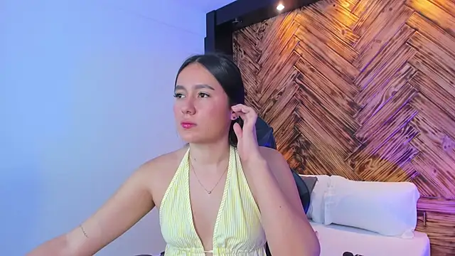 Snapshot of mia_slora chatting on 16, 7, 2026 mia slora online show from 16, 7, 2026
