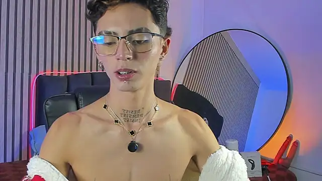 Snapshot of Maiky_Cooper01 chatting on 25, 6, 2026 Maiky Cooper01 online show from 25, 6, 2026