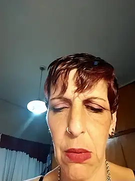 Juguetonafogosa5 online show from 10, 3, 2026