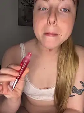 Bayleighjohnson18 online show from 1, 2, 2026