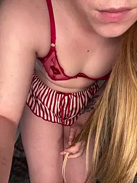Bayleighjohnson18 online show from 15, 3, 2026