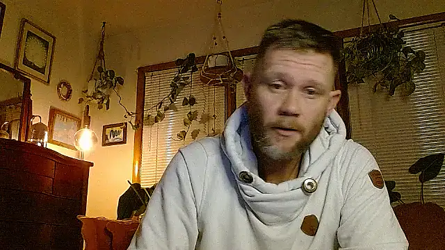 Snapshot of marcus_graves_13 chatting on 17, 1, 2026 marcus graves 13 online show from 17, 1, 2026