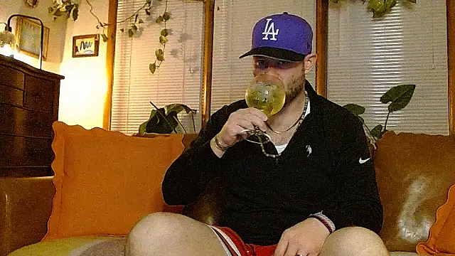 Snapshot of marcus_graves_13 chatting on 9, 2, 2026 marcus graves 13 online show from 9, 2, 2026