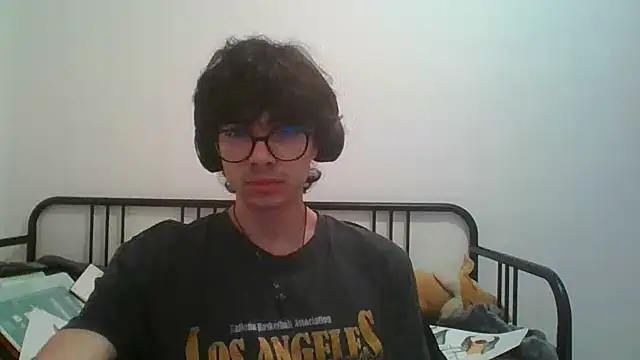 SnakeBit3s online show from 13, 1, 2026