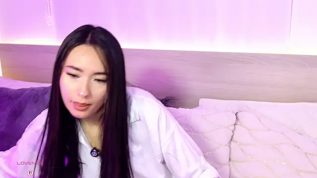 AliceeBloom online show from 30, 3, 2026